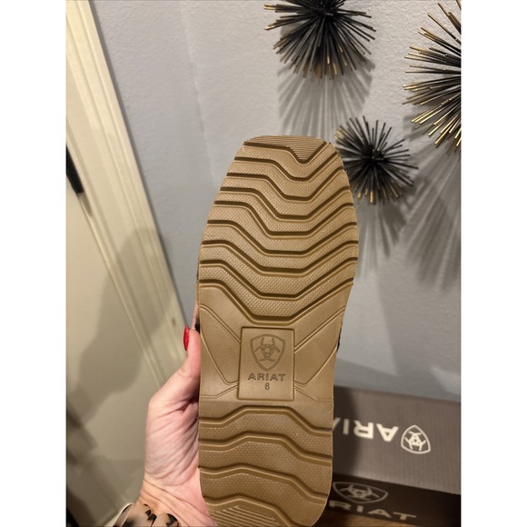 NEW! Ariat Leopard Print Cozy Slide Women's Size 6 Fleece Slides - Picture 3 of 7